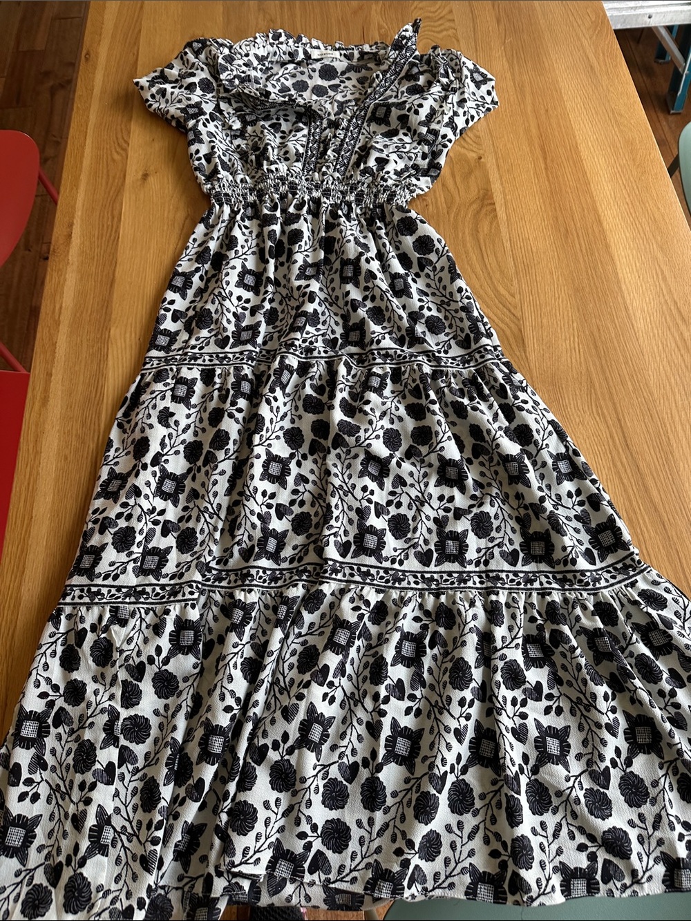 Black & White Floral Tiered Maxi Dress - Women's